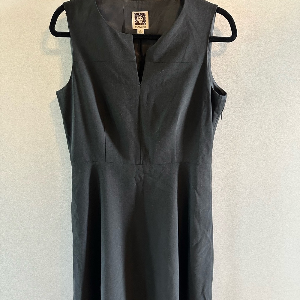 Anne Klein Black Sleeveless Sheath Midi Dress